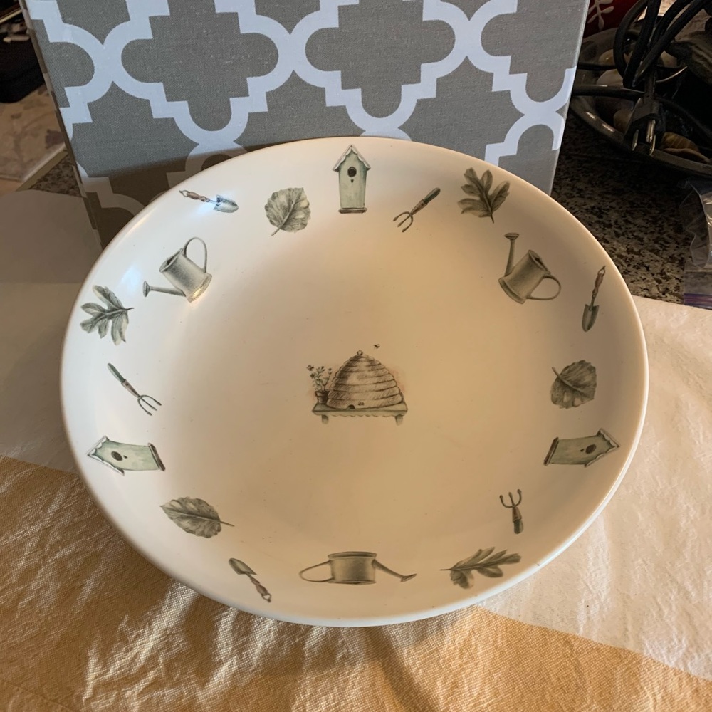 Pfaltzgraff "Naturewood" Large Pasta serving bowl